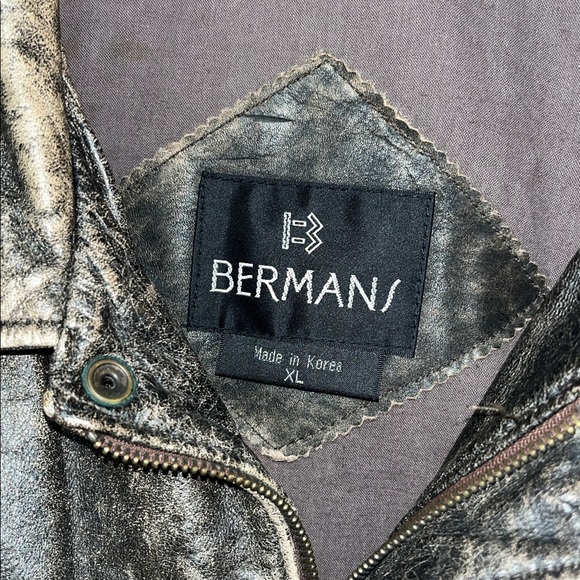 Vintage Bermans Distressed Leather Bomber Jacket - Picture 2 of 5